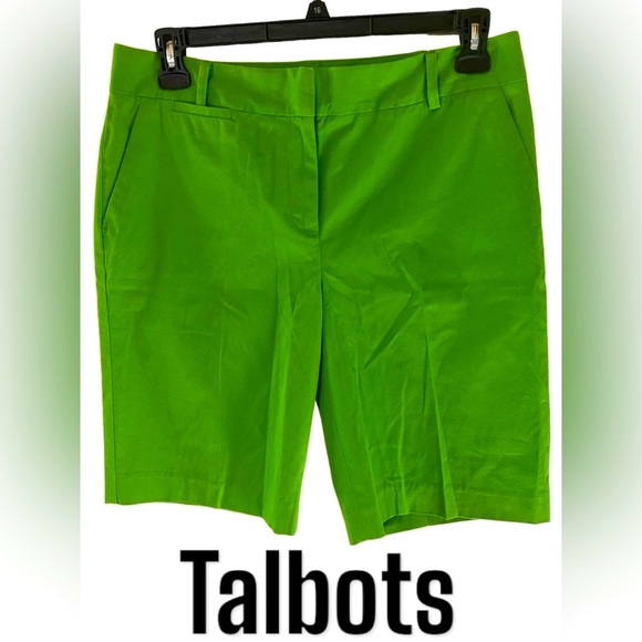 Talbots-NWT Women’s 10 walking short. Beautiful Chartreuse green! 4 pockets New! - Picture 3 of 7